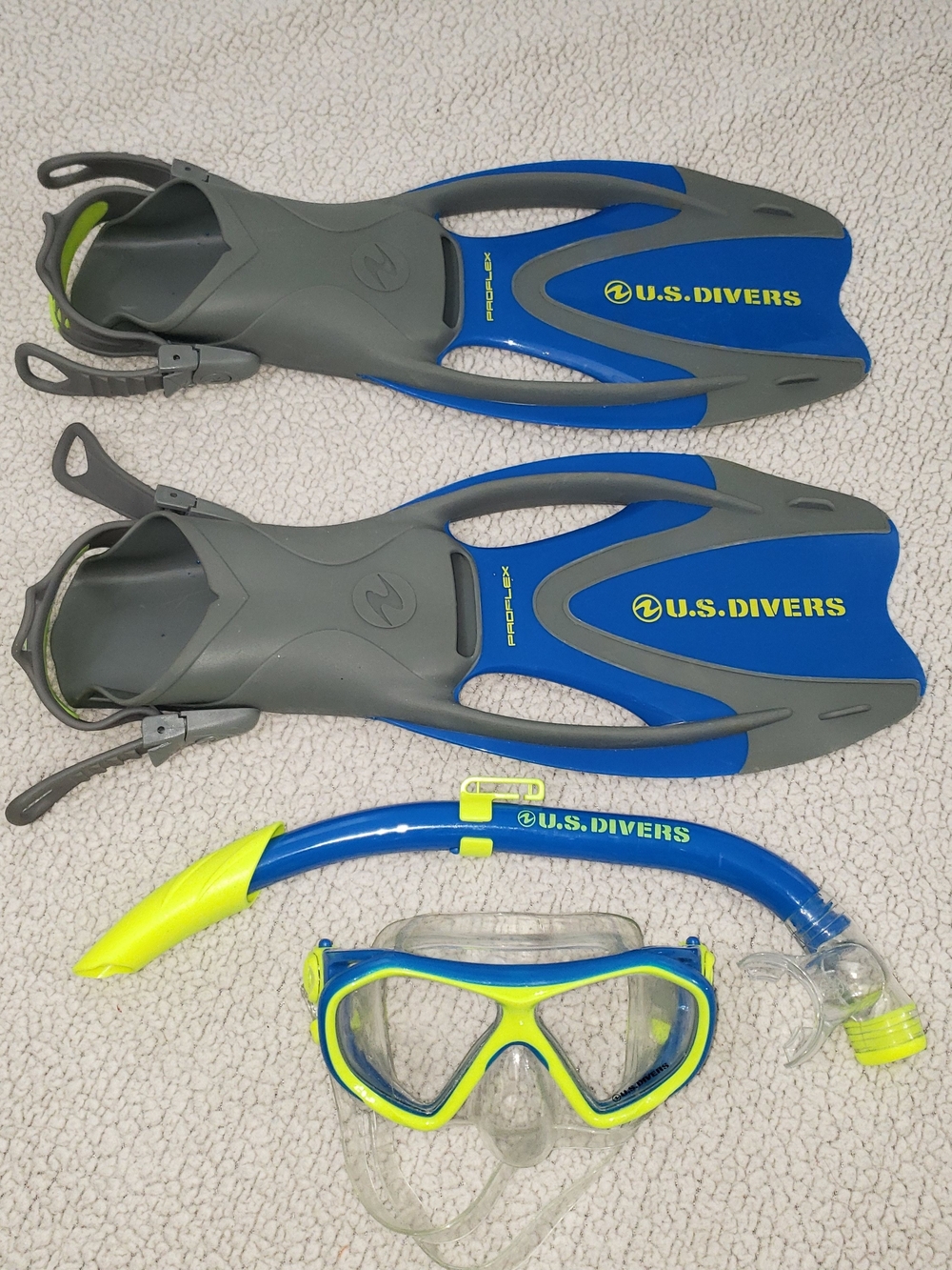 U.S. DIVERS Dorado II Junior Mask, ProFlex Fins, Snorkel Youth Set | Medium